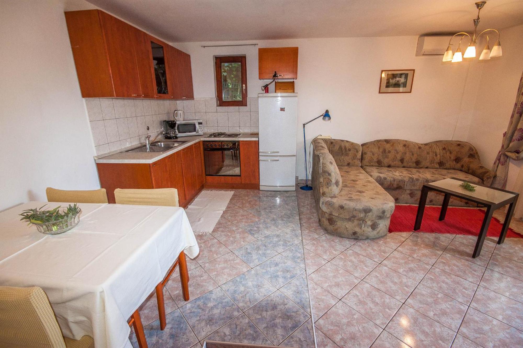 Apartments Rosanda ปาโกชตาเน ภายนอก รูปภาพ