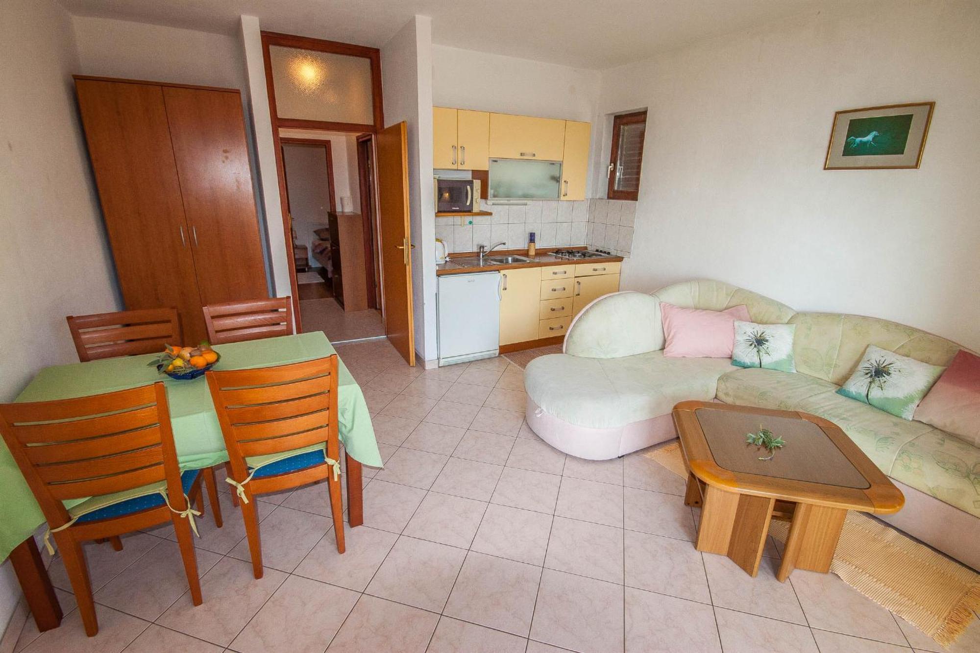 Apartments Rosanda ปาโกชตาเน ภายนอก รูปภาพ